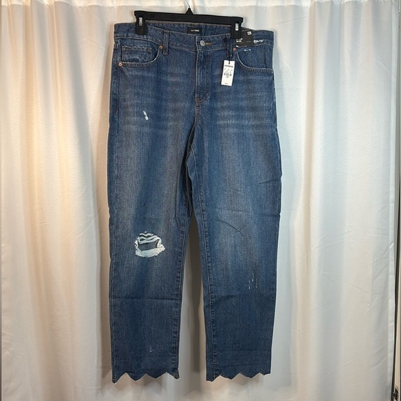 Express Mid Rise Boyfriend Jean- NWT - Picture 4 of 17
